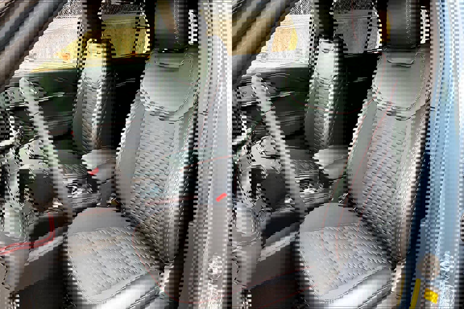 Certified 2025 Ford Explorer ST-Line w/ Premium Package image 12