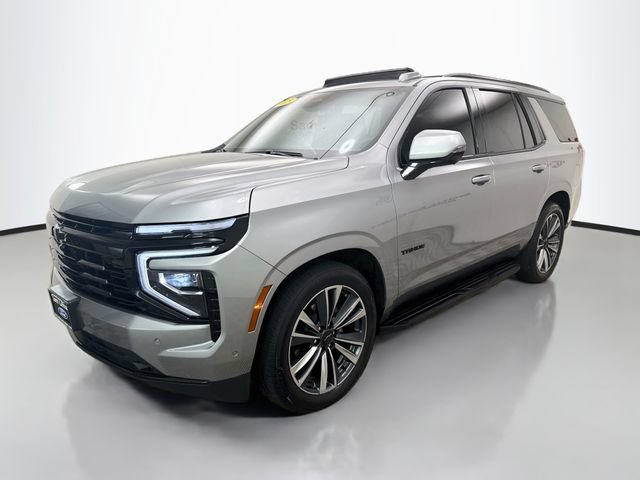 Used 2025 Chevrolet Tahoe RST w/ RST Capability Package AWD/4WD image 3