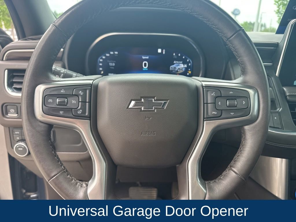 Used 2022 Chevrolet Tahoe Z71 w/ Luxury Package AWD/4WD image 20