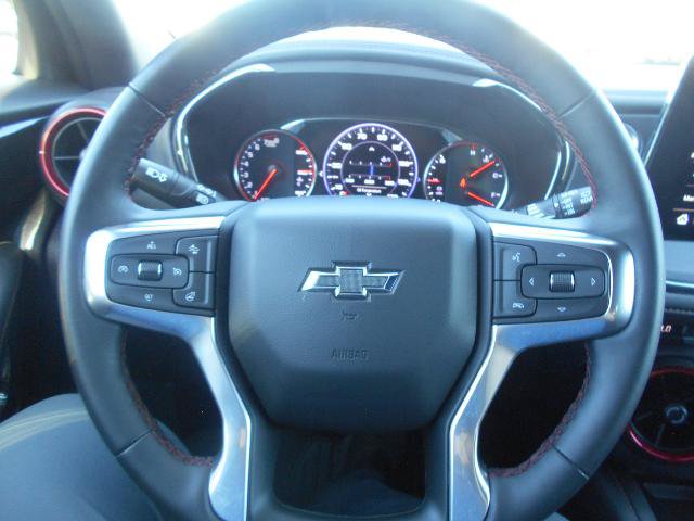 Used 2024 Chevrolet Blazer RS w/ Enhanced Convenience Package AWD/4WD image 15