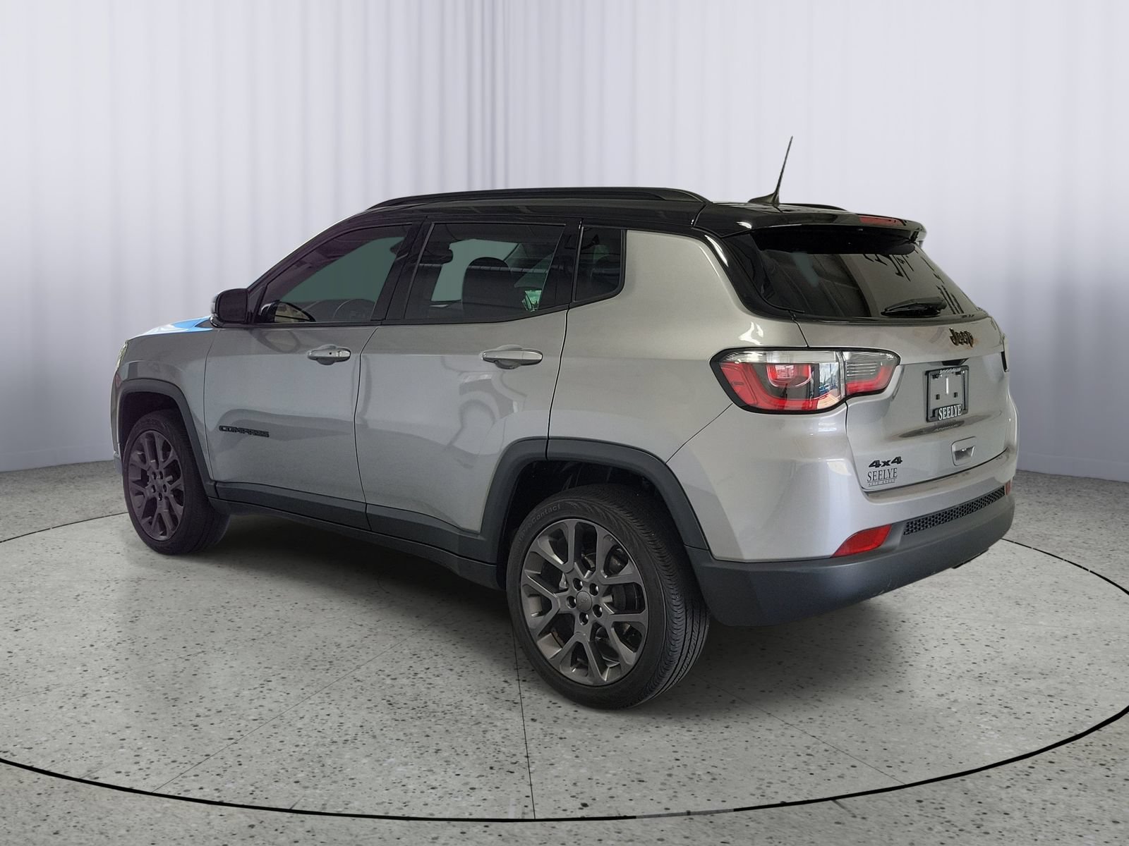 Used 2019 Jeep Compass High Altitude AWD/4WD image 3