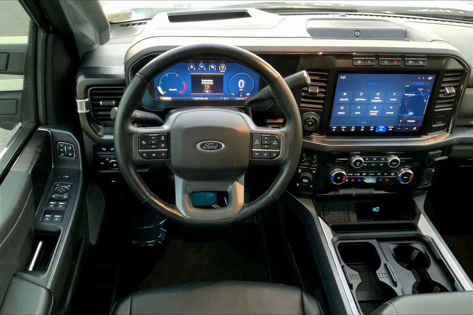 Certified 2024 Ford F250 Lariat w/ Lariat Ultimate Package image 8