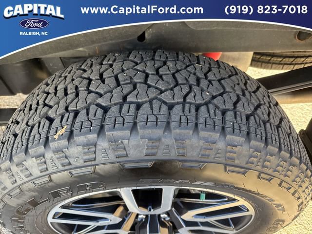 Used 2024 GMC Sierra 1500 AT4 w/ AT4 Premium Package image 14