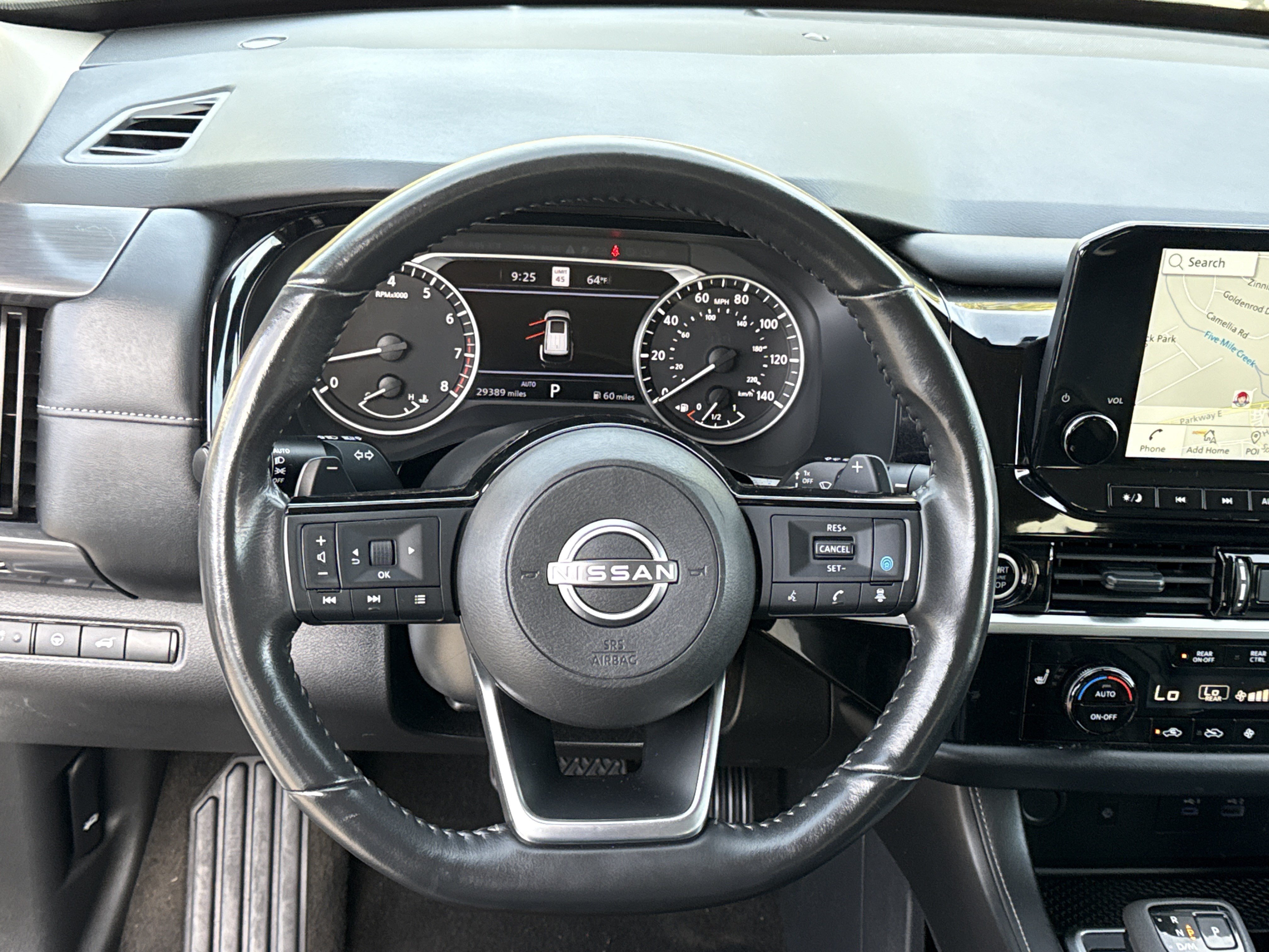 Used 2024 Nissan Pathfinder SL AWD/4WD image 17