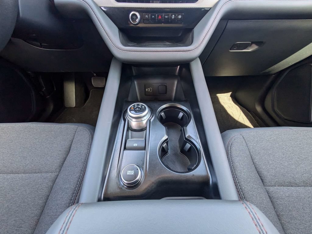 Certified 2026 Ford Explorer Active RWD image 20