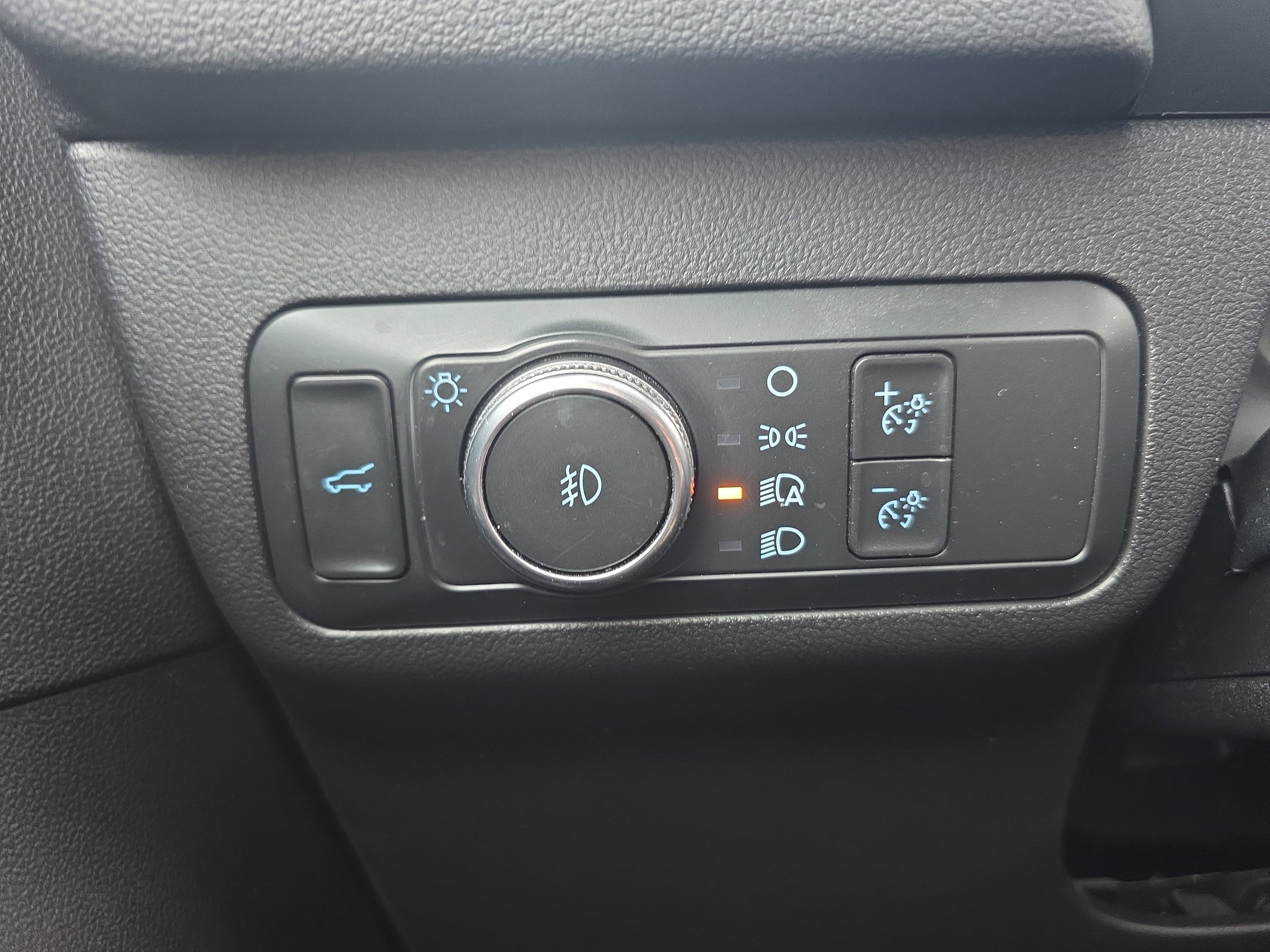 Certified 2022 Ford Escape Titanium w/ Titanium Elite Package image 41