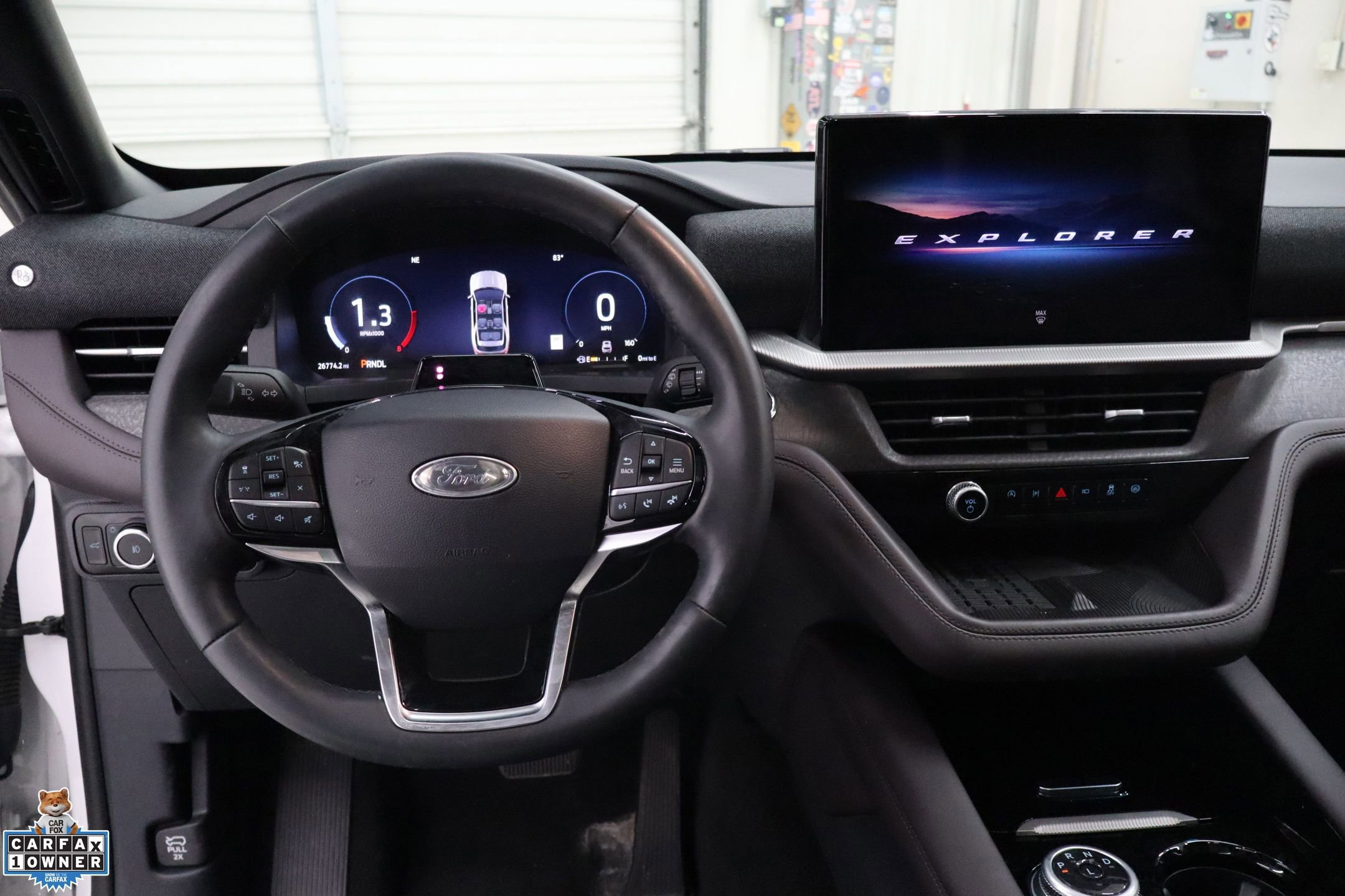 Certified 2025 Ford Explorer Platinum RWD image 25