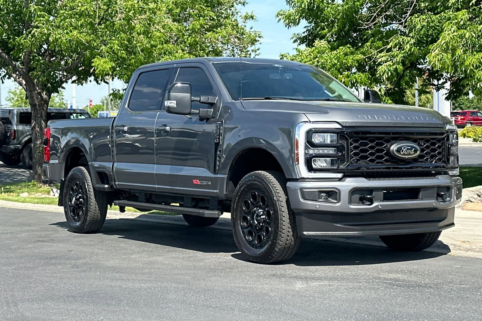 Certified 2025 Ford F350 Lariat w/ Lariat Ultimate Package AWD/4WD image 9