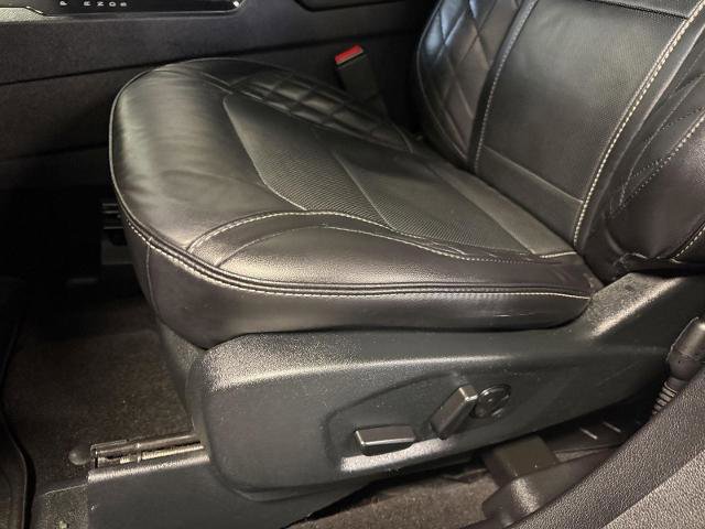 Certified 2019 Ford Explorer Platinum image 18