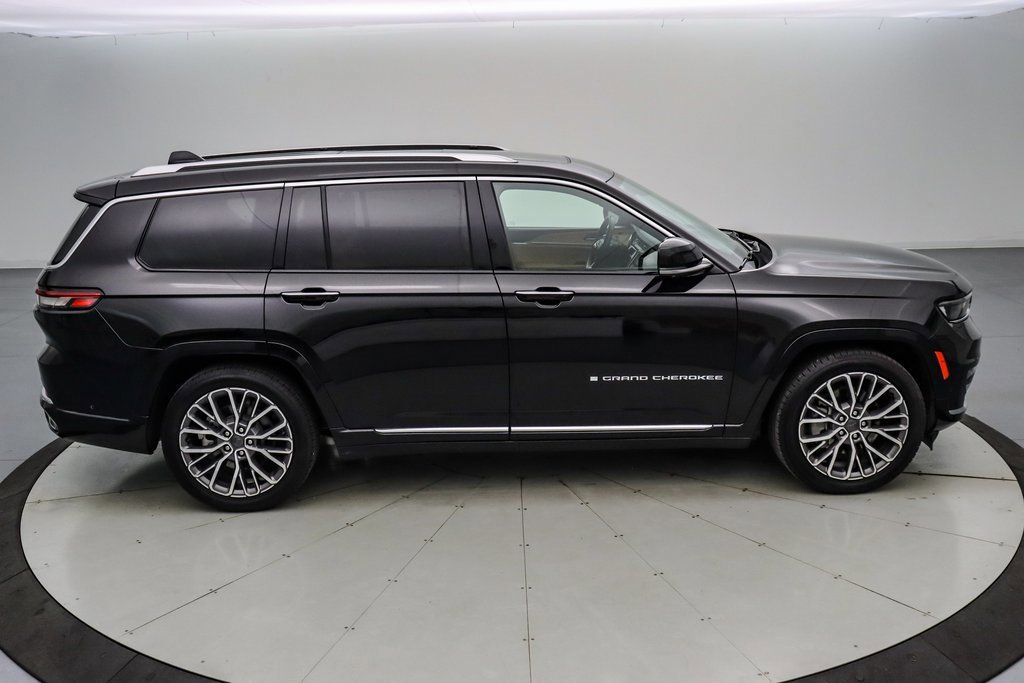 Used 2024 Jeep Grand Cherokee L Summit image 6