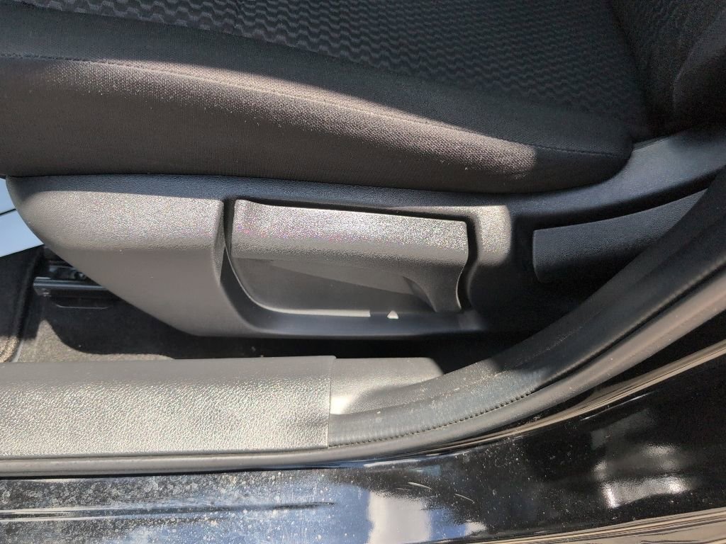 Used 2019 Nissan Rogue Sport S w/ Appearance Package FWD image 8