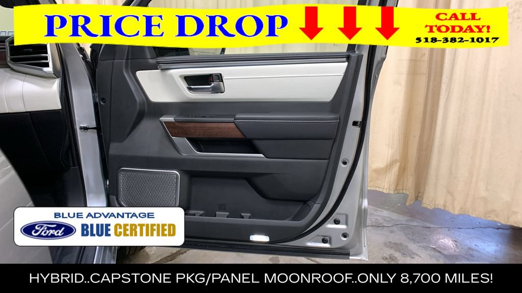 Used 2025 Toyota Tundra Capstone AWD/4WD image 12