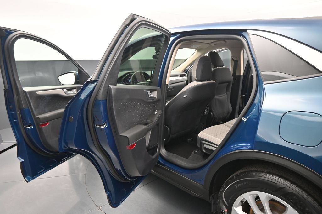 Certified 2020 Ford Escape SE FWD image 18