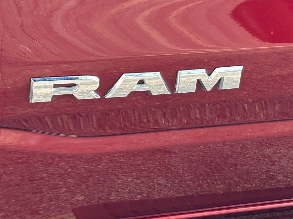 Used 2019 RAM 1500 Big Horn AWD/4WD image 16