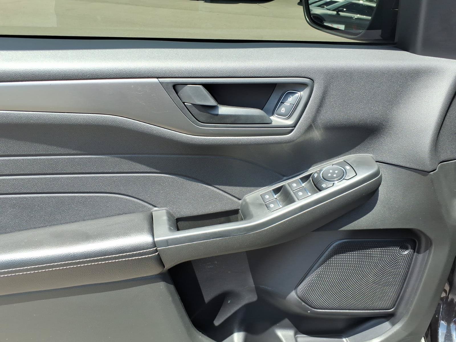 Certified 2023 Ford Escape Active w/ Cold Weather Package FWD image 11