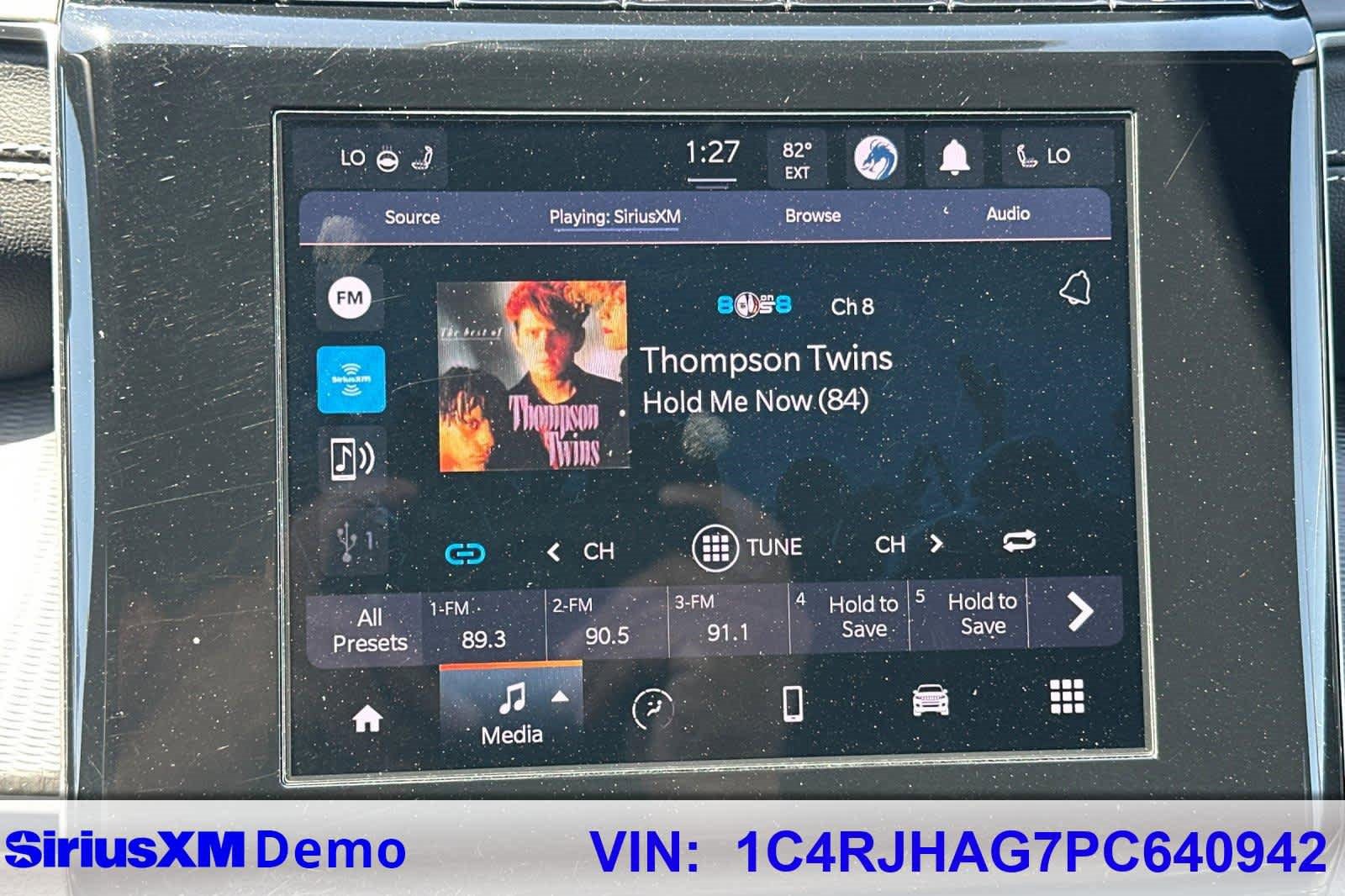 Used 2023 Jeep Grand Cherokee Altitude image 28