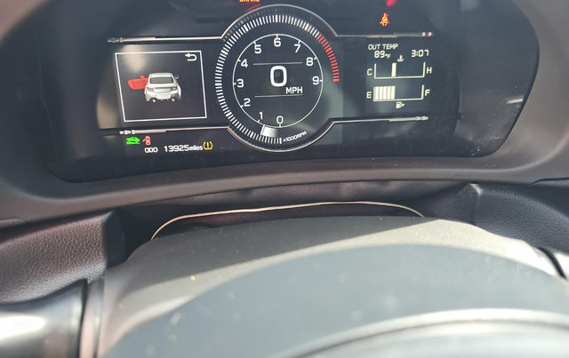 Used 2023 Toyota GR86 RWD image 8