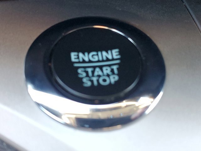 Certified 2023 Ford Explorer XLT image 29