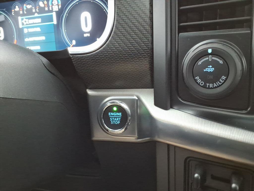 Certified 2022 Ford F150 Raptor w/ Raptor 37 Performance Package image 26