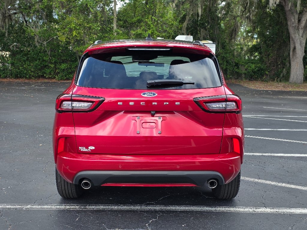 Certified 2023 Ford Escape ST-Line w/ Tech Pack #1 FWD image 12