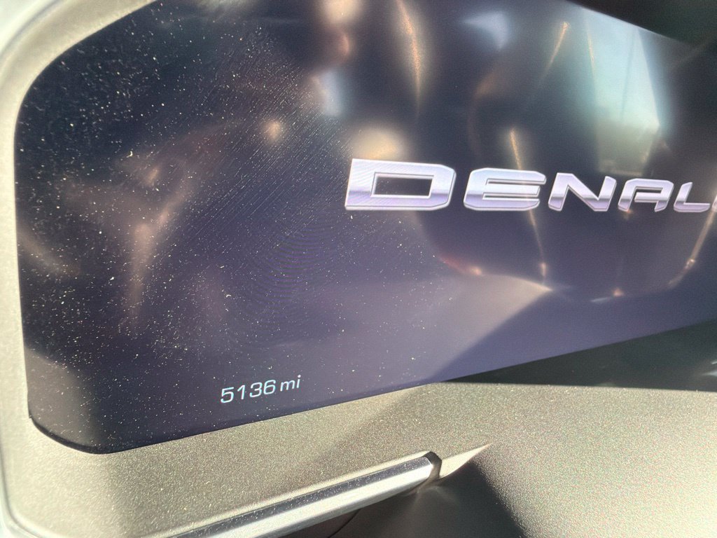 Used 2026 GMC Sierra 2500 Denali Ultimate AWD/4WD image 1