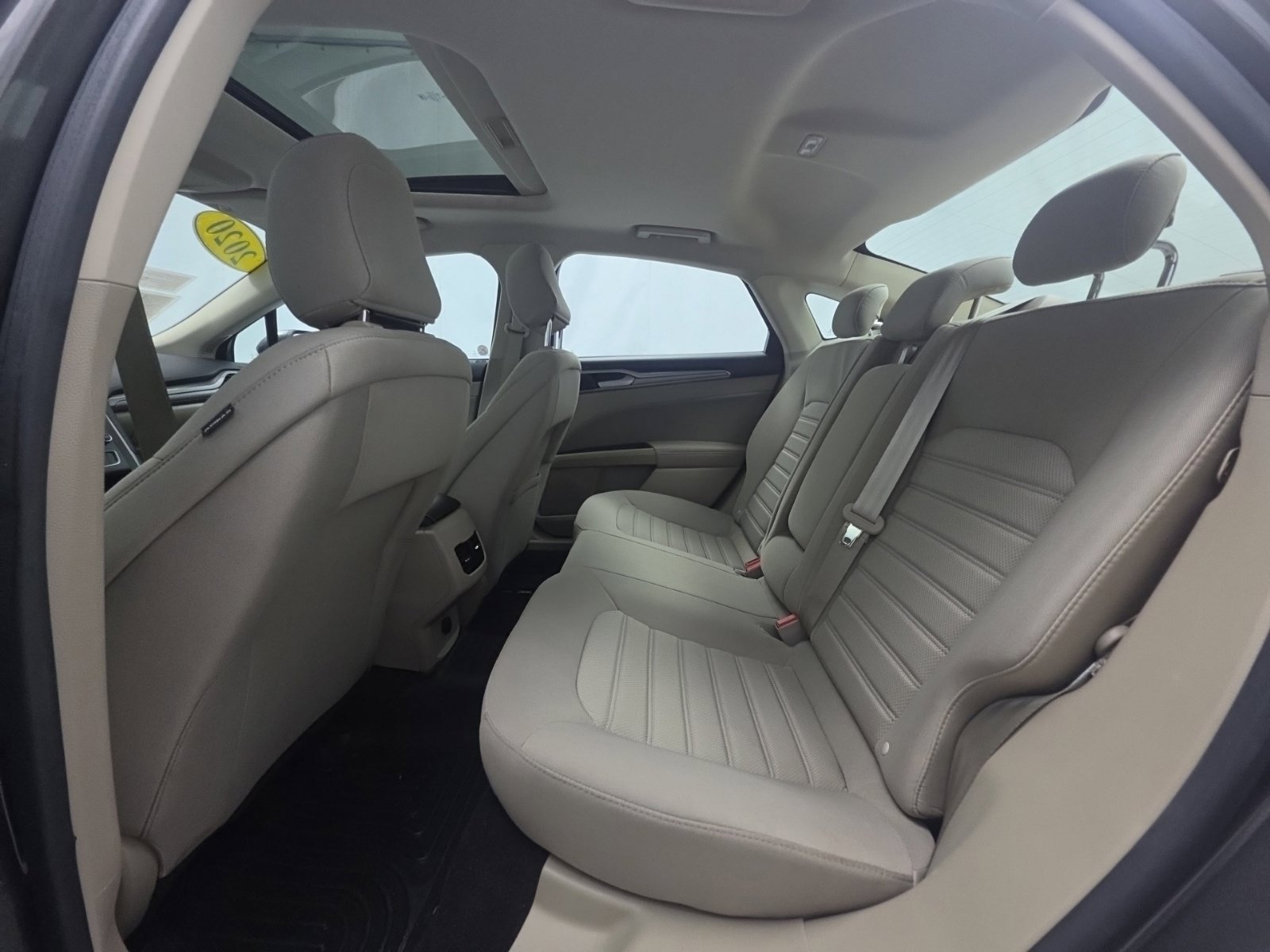 Certified 2020 Ford Fusion SE FWD image 30