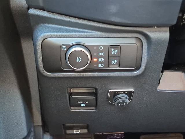 Certified 2026 Ford Bronco Outer Banks w/ Sasquatch Package AWD/4WD image 18