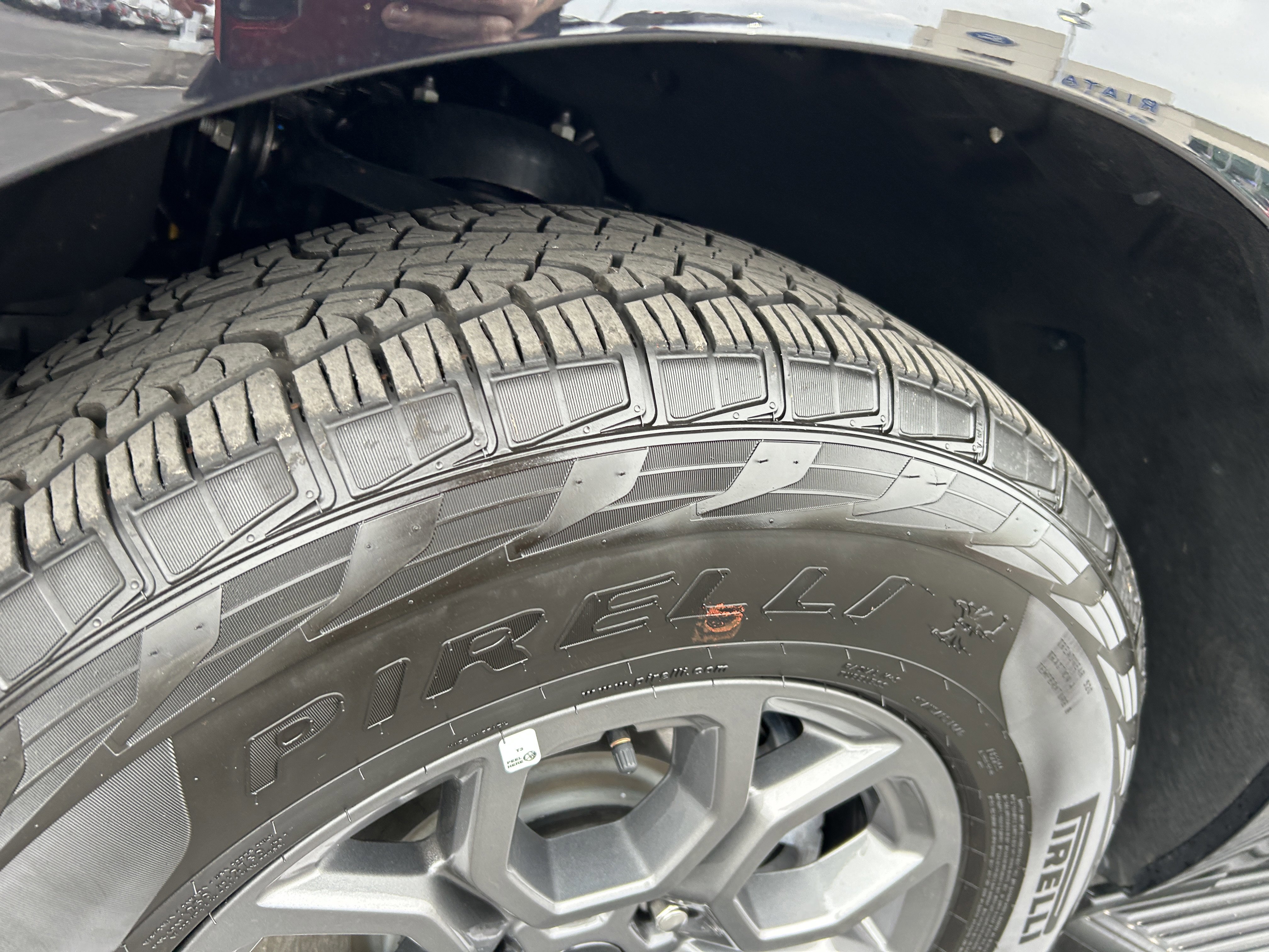 Certified 2025 Ford Expedition Active image 6