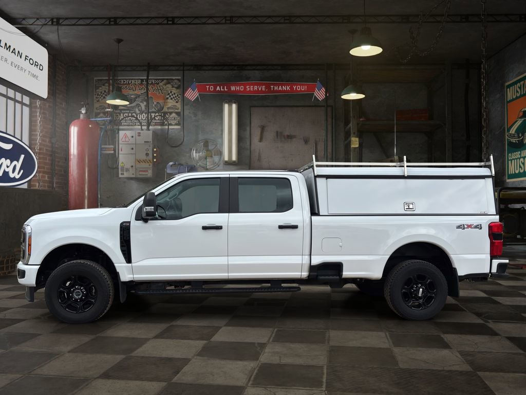 Certified 2023 Ford F250 XL w/ STX Appearance Package image 3