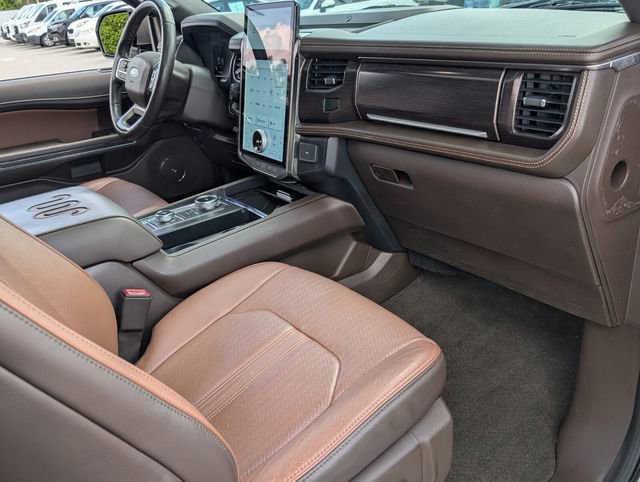 Certified 2022 Ford Expedition Max King Ranch image 17