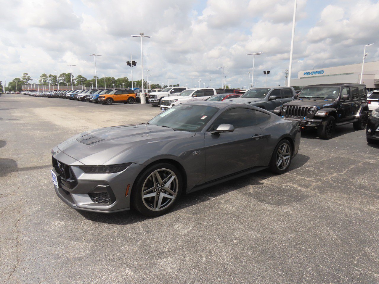 Certified 2025 Ford Mustang GT Premium RWD image 2
