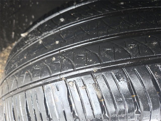 Certified 2023 Ford Explorer ST-Line w/ Class IV Trailer Tow Package image 22