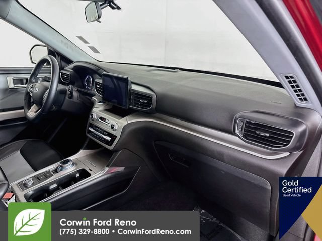 Certified 2022 Ford Explorer XLT w/ Equipment Group 202A AWD/4WD image 35
