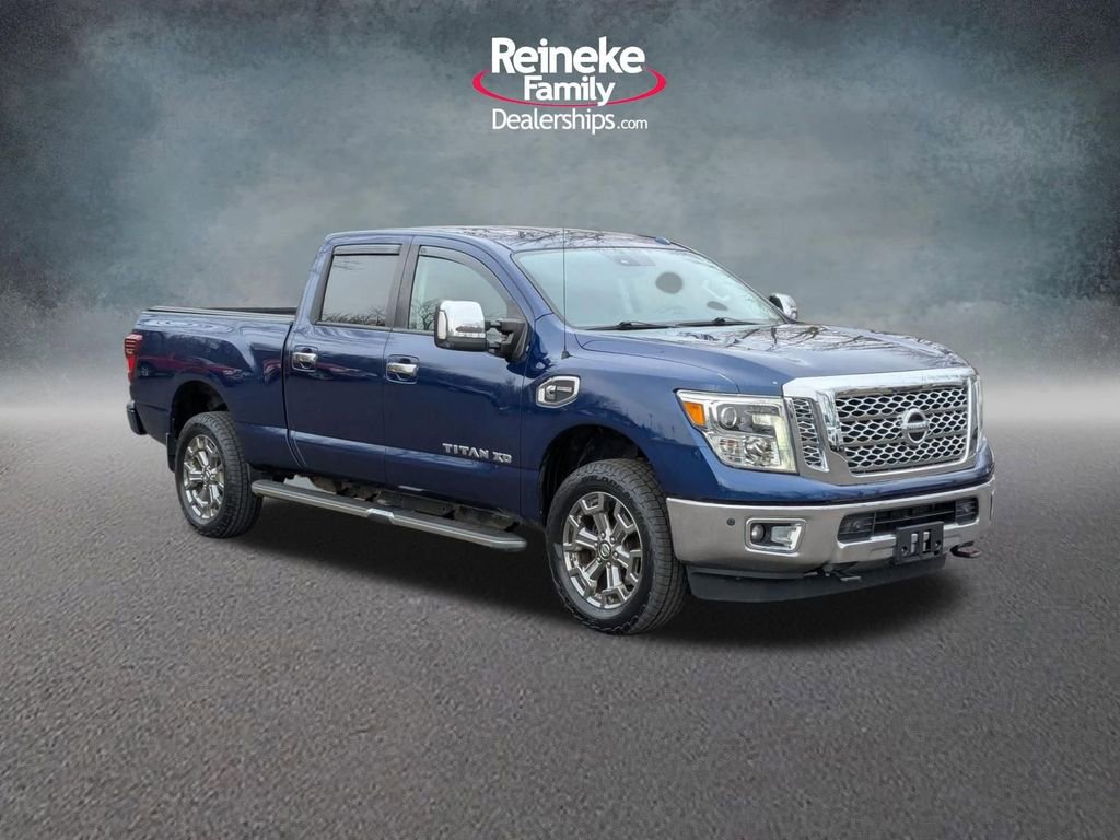 Used 2018 Nissan Titan SL w/ Chrome Package image 7