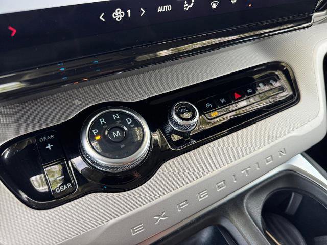 Certified 2025 Ford Expedition Max Active AWD/4WD image 24