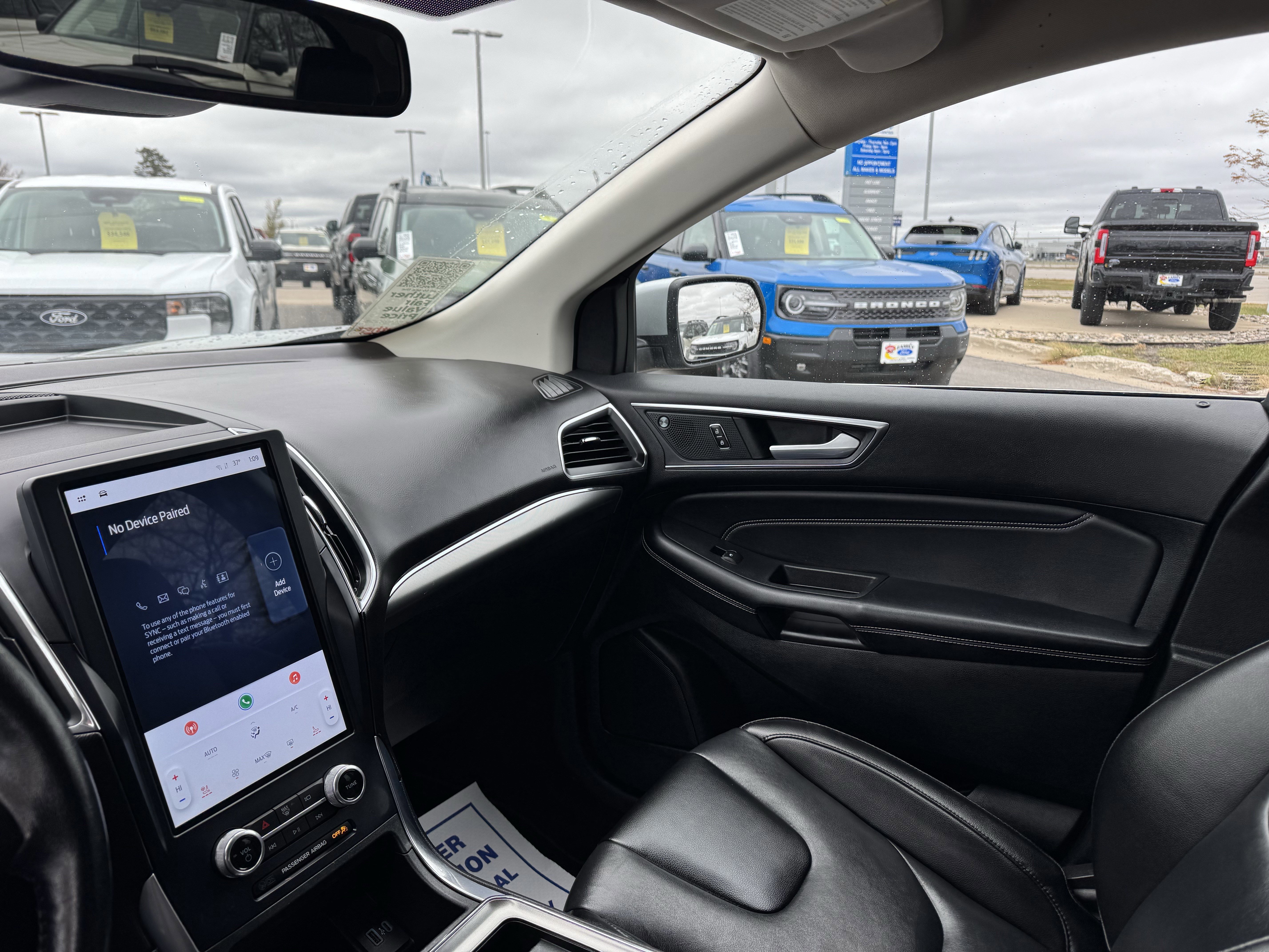 Certified 2022 Ford Edge Titanium image 11