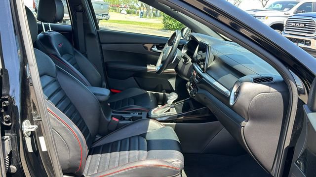 Used 2023 Kia Forte GT w/ GT2 Package FWD image 11