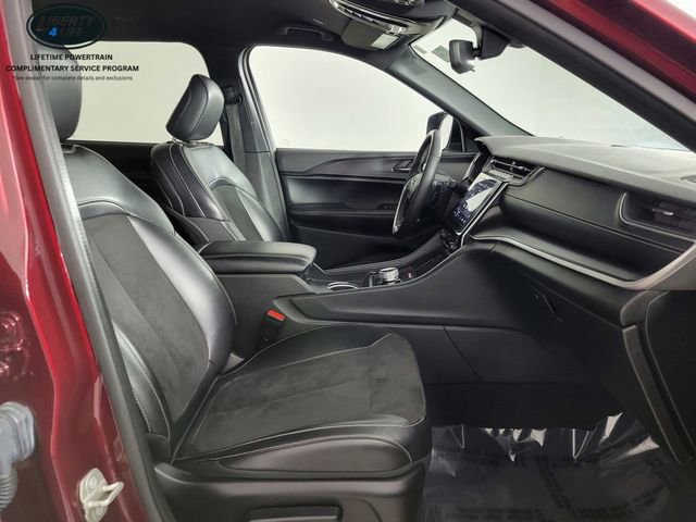 Used 2023 Jeep Grand Cherokee L Laredo image 18