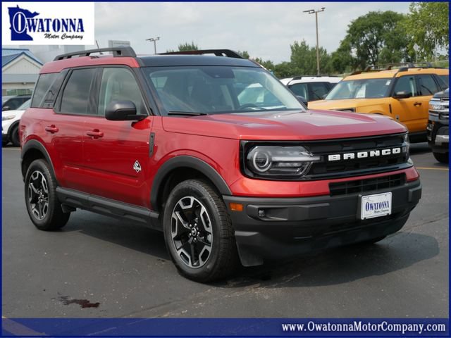 Certified 2023 Ford Bronco Sport Outer Banks w/ Tech Package AWD/4WD image 1