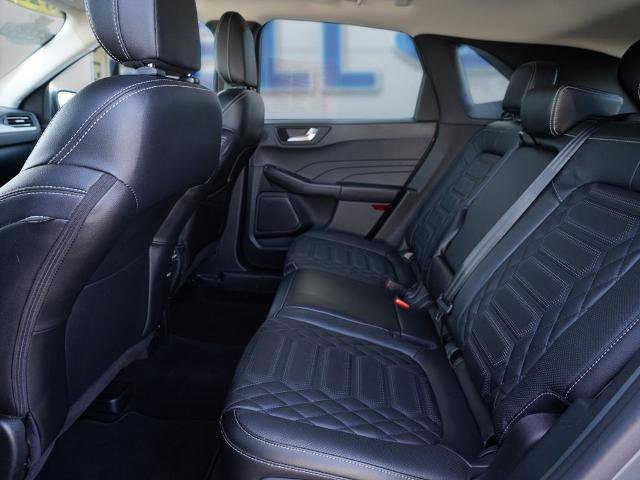 Certified 2023 Ford Escape Platinum w/ Premium Technology Package AWD/4WD image 17