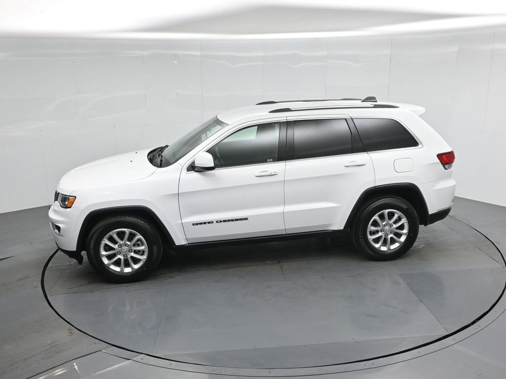 Used 2021 Jeep Grand Cherokee Laredo RWD image 42