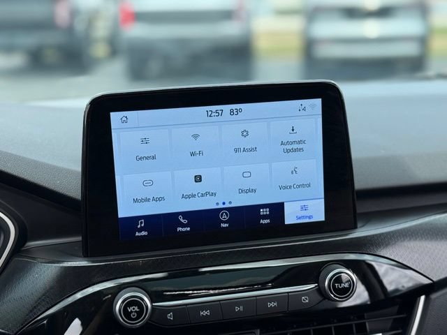 Certified 2022 Ford Escape SEL w/ SEL Stealth AWD Package image 21