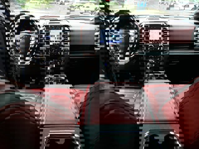 Certified 2020 Ford F150 Platinum w/ Equipment Group 701A Luxury image 22