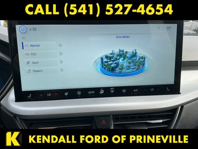 Certified 2025 Ford Escape Platinum AWD/4WD image 30
