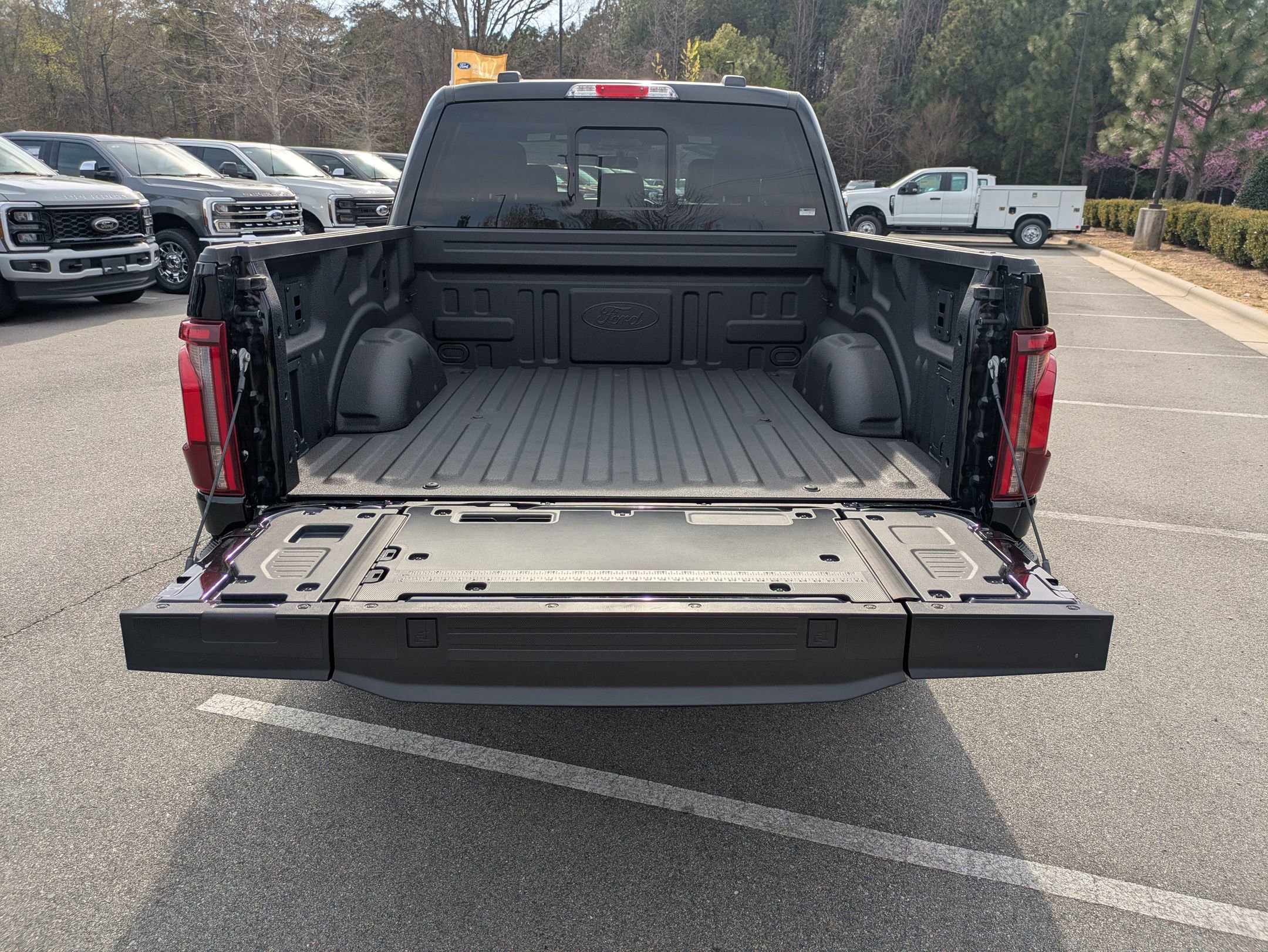 Certified 2024 Ford F150 Lariat w/ Equipment Group 502A High image 38