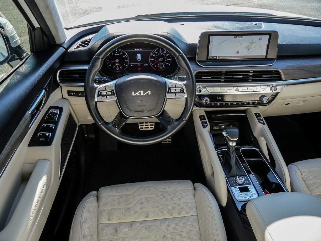 Used 2022 Kia Telluride SX w/ SX Prestige Package AWD/4WD image 35