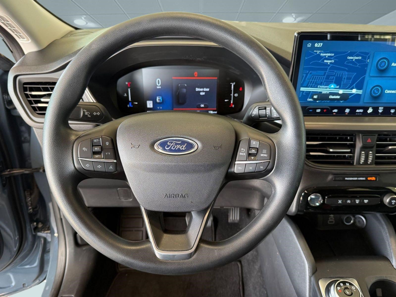 Certified 2025 Ford Escape Active w/ Tech Pack #1 FWD image 17