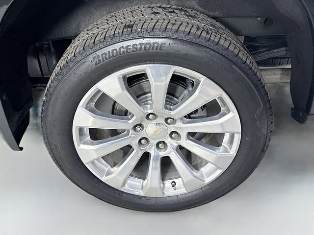 Used 2021 Chevrolet Silverado 1500 High Country w/ Technology Package image 32
