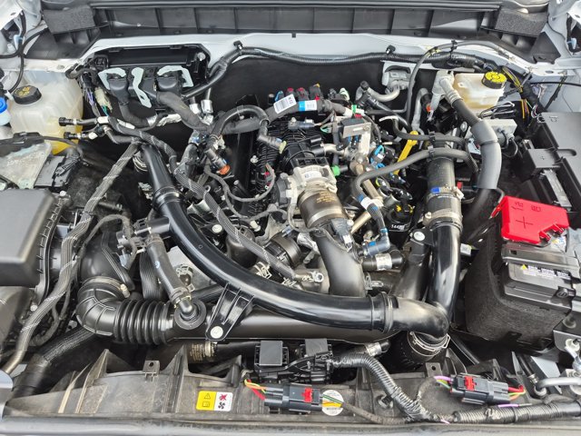 Certified 2025 Ford Bronco Outer Banks w/ Sasquatch Package AWD/4WD image 27