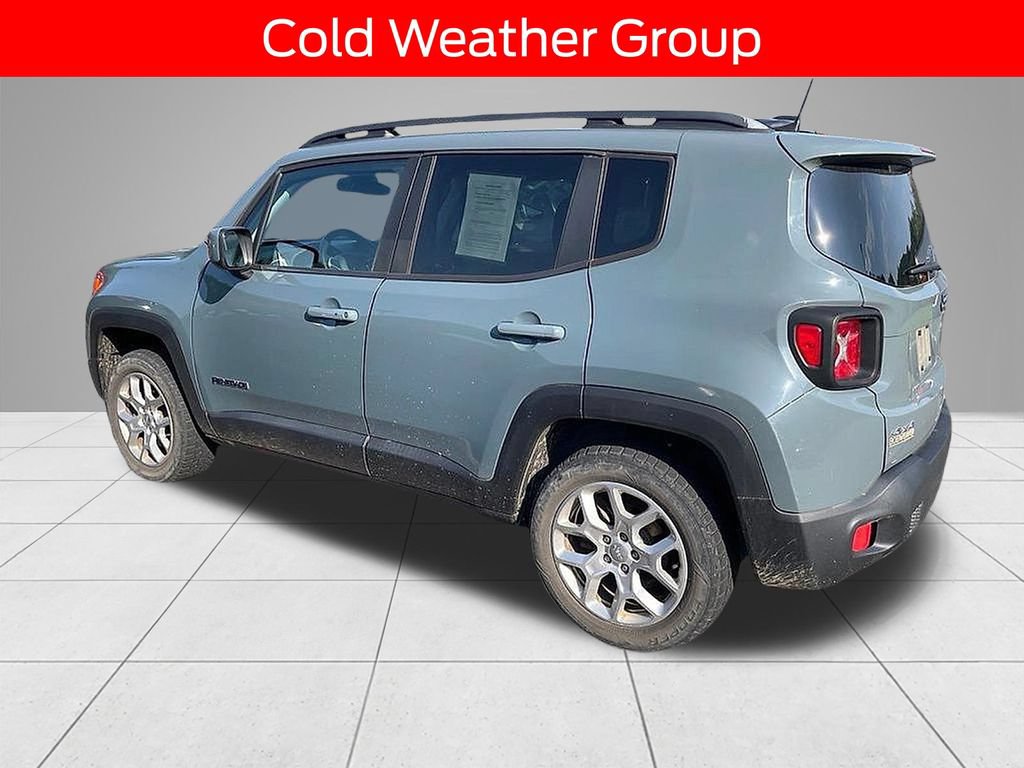 Used 2018 Jeep Renegade Latitude w/ Cold Weather Group AWD/4WD image 6